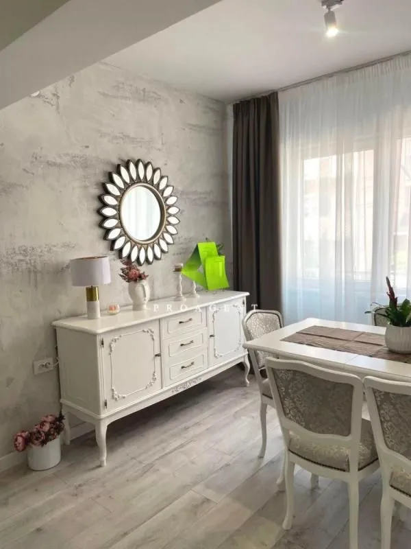Rent, four bedroom apartment, 120m², Pantelej, Niš