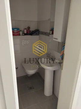 Izdavanje, kuća, 120m², Tološi, Podgorica - image 10