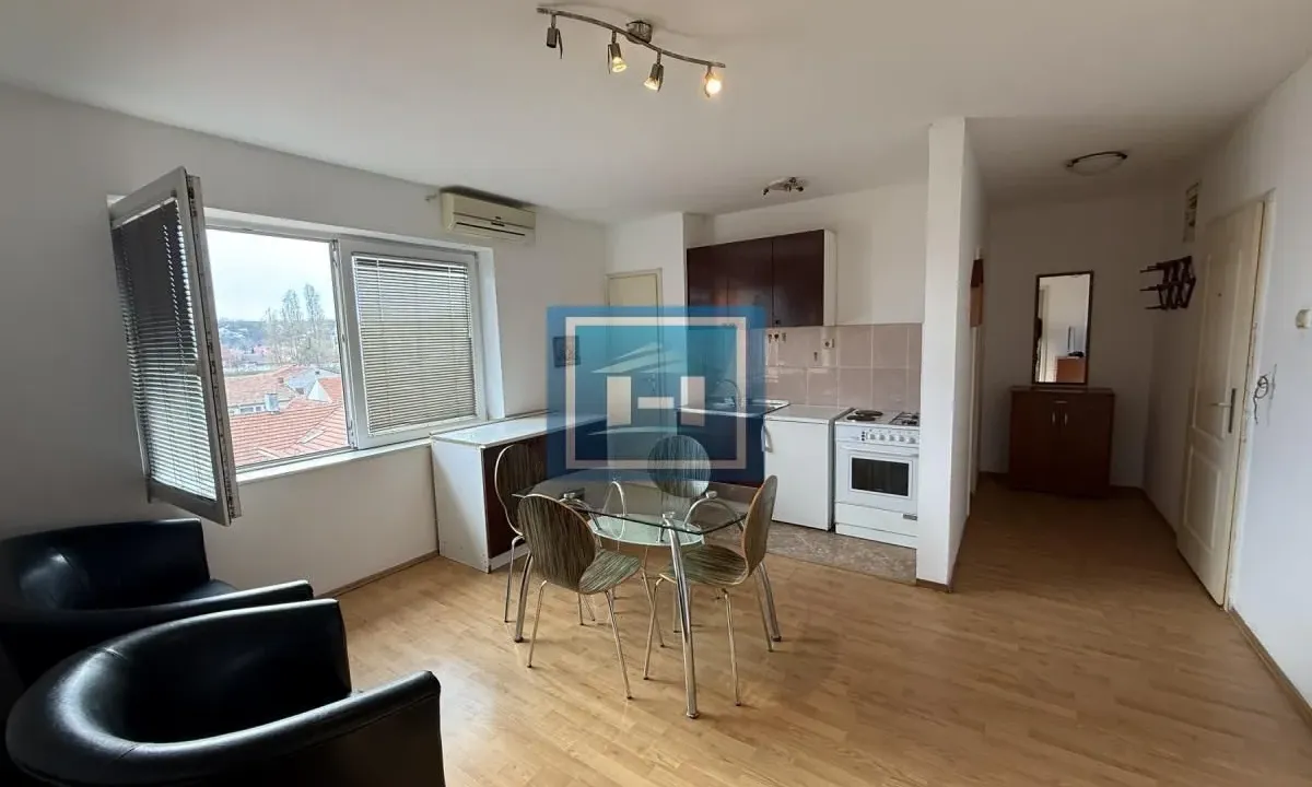 Prodaja, jednosoban stan, 48m², Vašarište, Jagodina