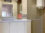 Izdavanje, četvorosoban stan, 130m², Senjak, Beograd - image 11