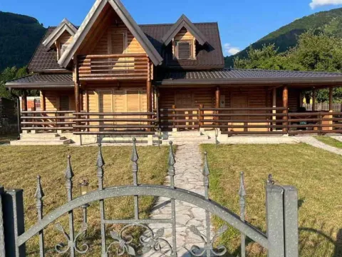 Sale, house, 180m², Kolašin, Crna Gora - image 3