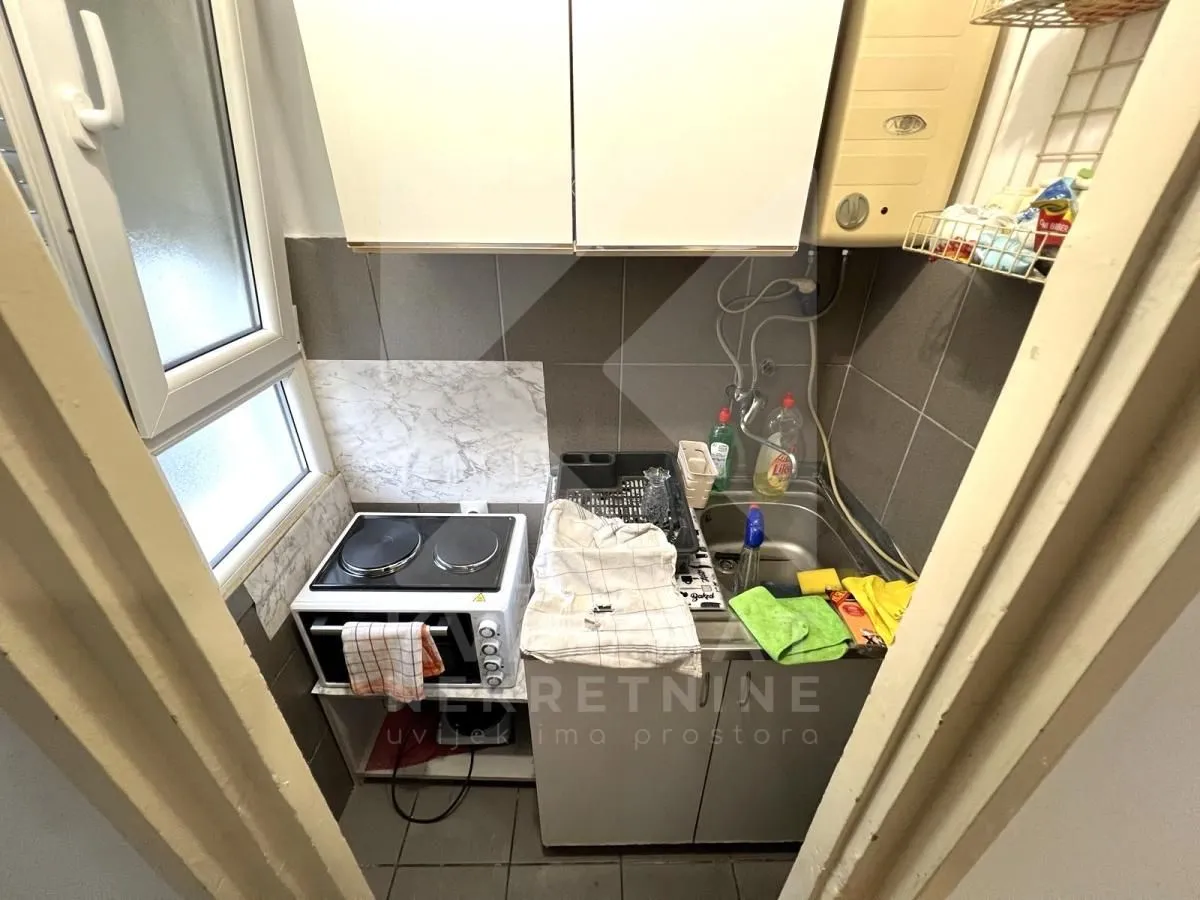 Izdavanje, jednosoban stan, 38m², Preko Morače, Podgorica