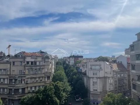 Izdavanje, stan, 130m², Stari Grad, Beograd - image 2