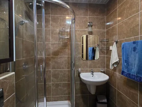 Sale, one bedroom apartment, 49m², Centar, Budva - image 9