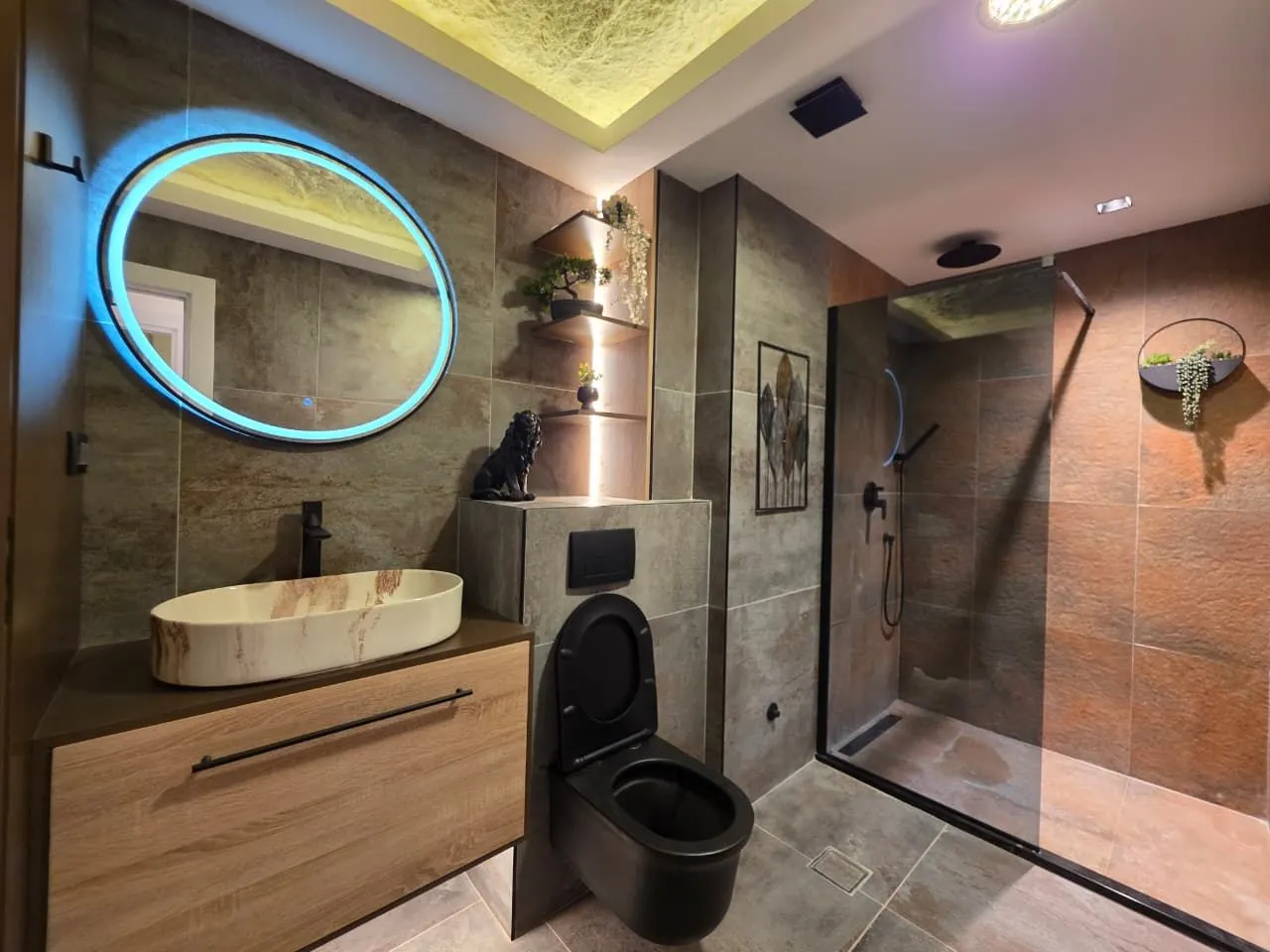Prodaja, trosoban stan, 107m², Bečići, Budva