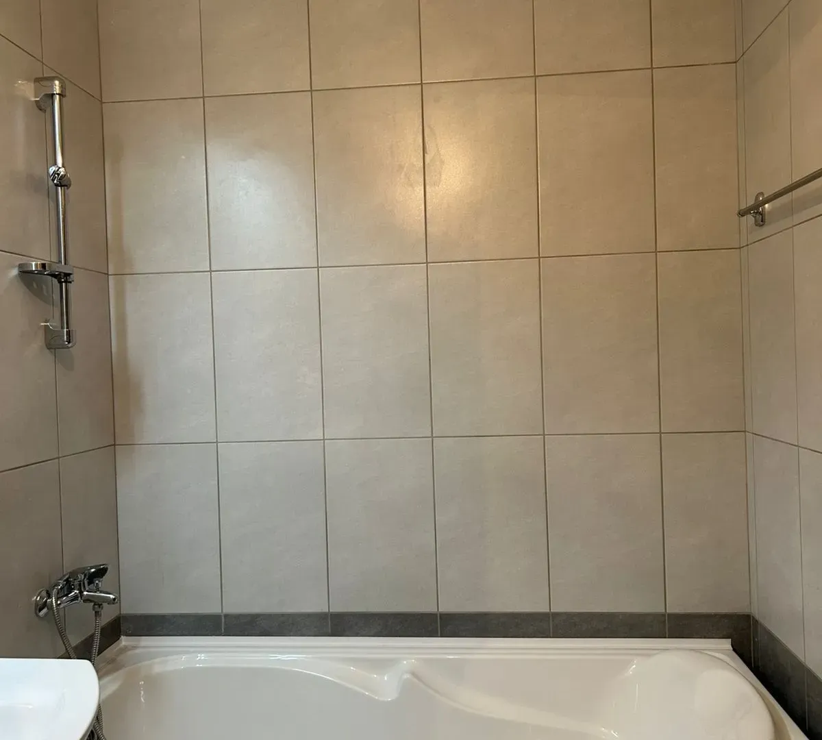 Sale, one bedroom apartment, 85m², Petrovac, Budva
