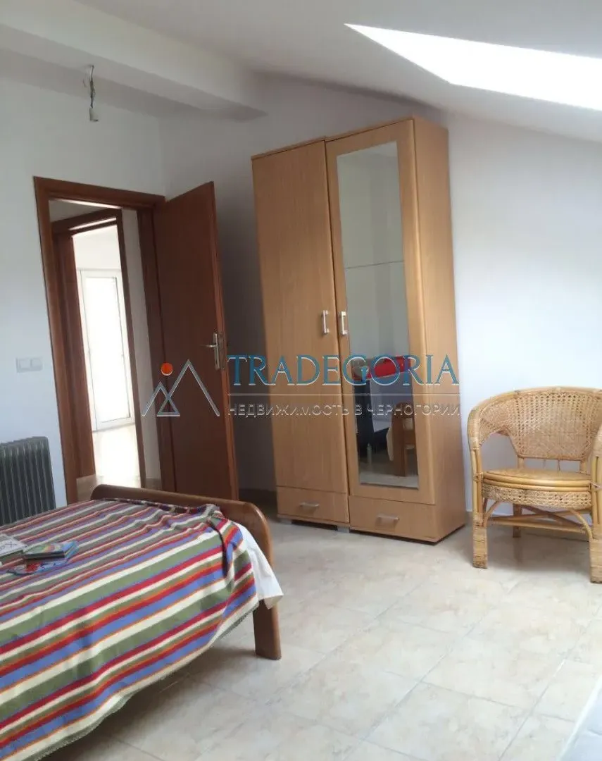 Prodaja, trosoban stan, 105m², Bečići, Budva
