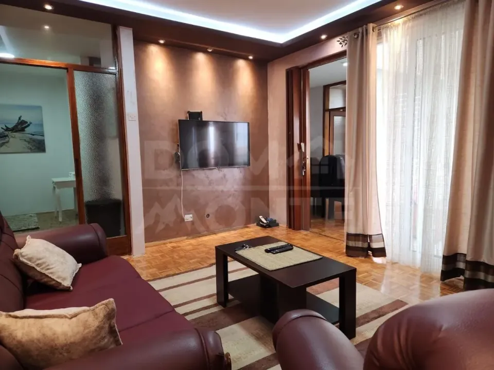 Rent, one bedroom apartment, 59m², Tivat, Crna Gora