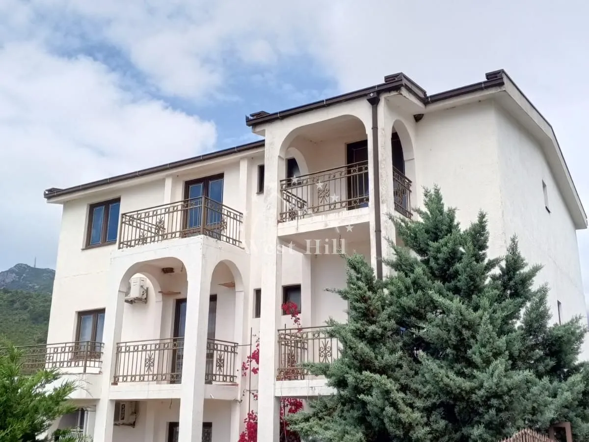 Prodaja, kuća, 410m², Sutomore, Bar