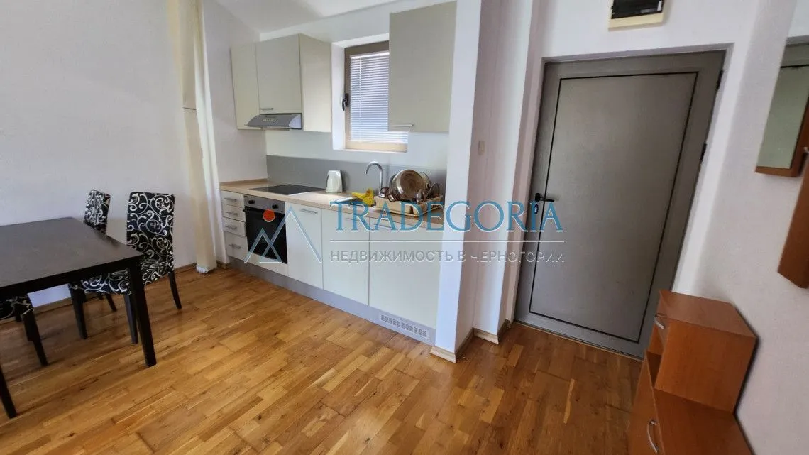 Prodaja, jednosoban stan, 46m², Pržno, Budva