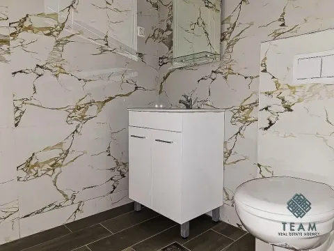 Prodaja, dvosoban stan, 73m², Zabjelo, Podgorica - image 11