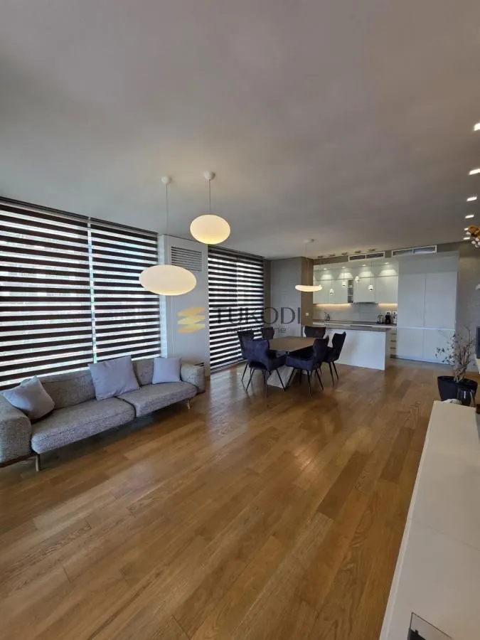 Sale, four bedroom apartment, 138m², Savski Venac, Beograd