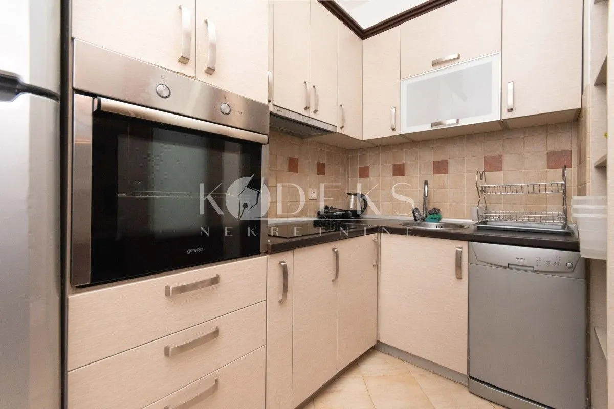 Rent, one bedroom apartment, 49m², 1 maj, Podgorica