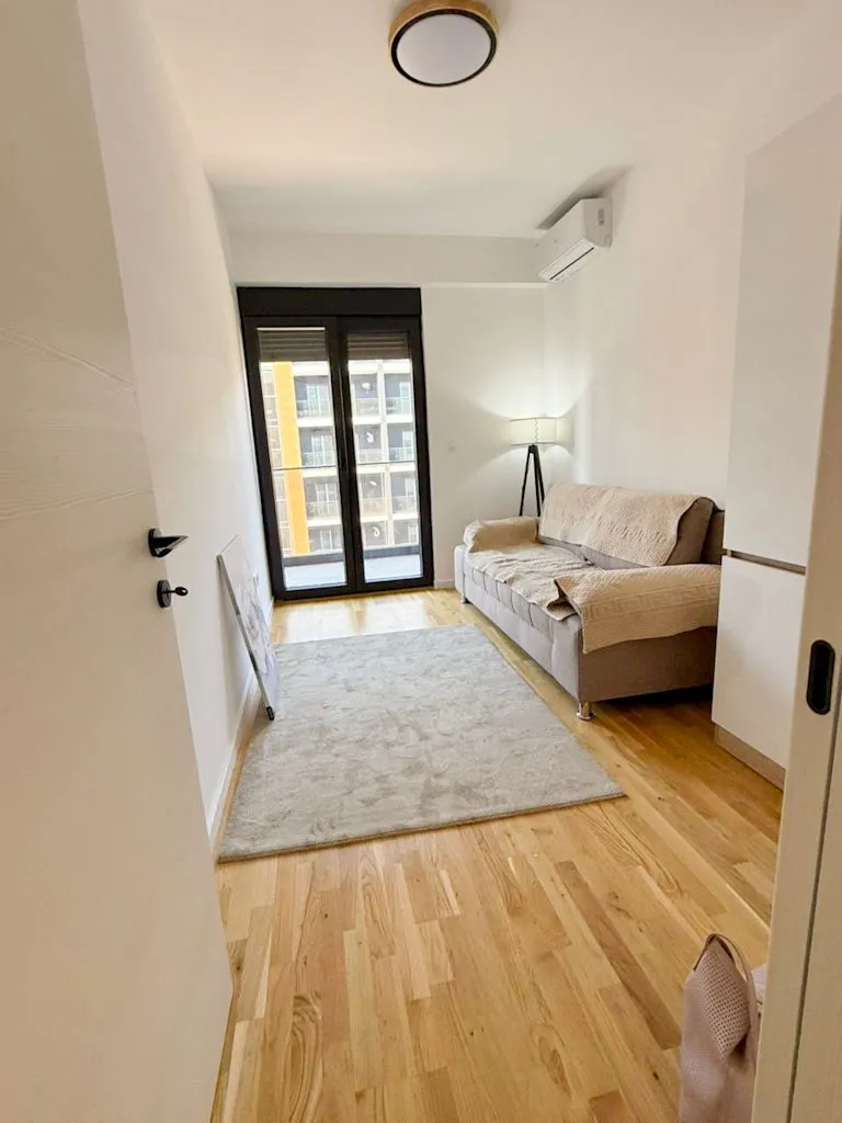 Rent, two bedroom apartment, 65m², Stari Aerodrom, Podgorica