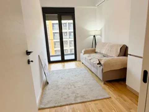 Rent, two bedroom apartment, 65m², Stari Aerodrom, Podgorica - image 6