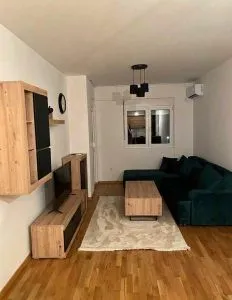 Rent, one bedroom apartment, 50m², Stari Aerodrom, Podgorica