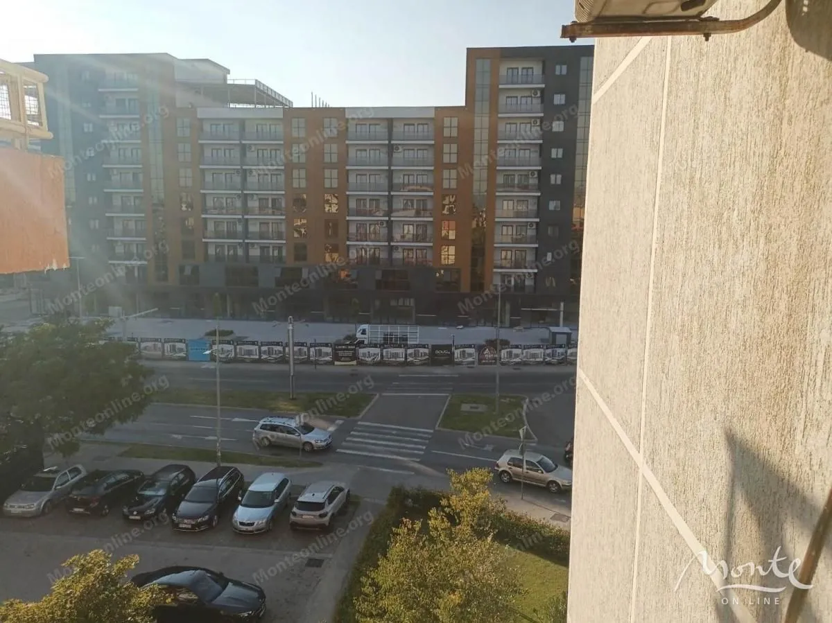 Prodaja, dvosoban stan, 96m², Stari Aerodrom, Podgorica