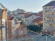 Rent, one bedroom apartment, 35m², Podkošljun, Budva - image 13