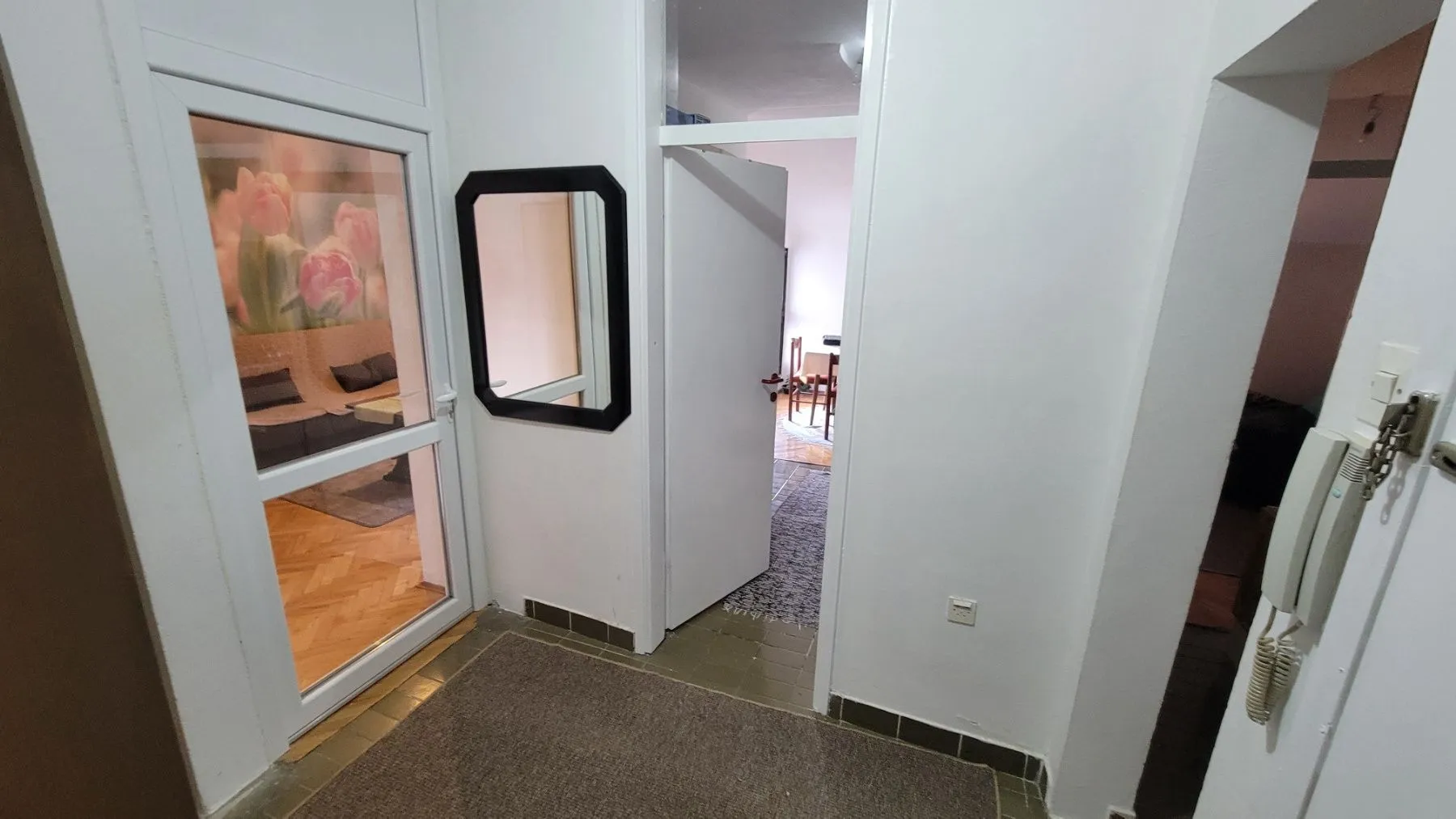 Rent, apartment, 56m², Podgorica, Crna Gora