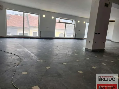Rent, office space, 220m², Centar, Novi Sad - image 8