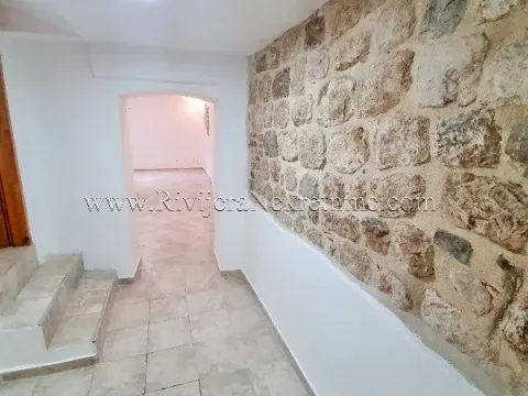 Prodaja, kuća, 300m², Centar, Kotor - image 10