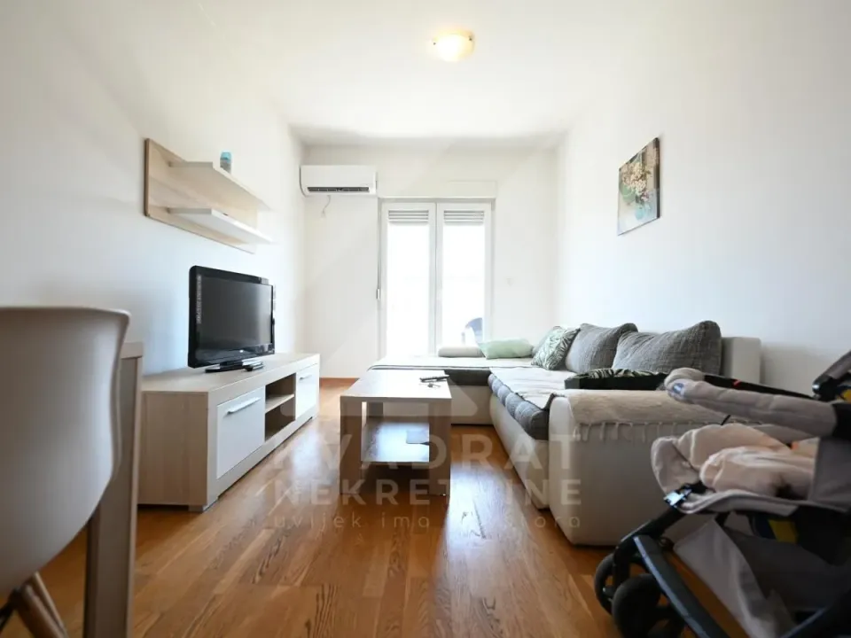 Rent, one bedroom apartment, 48m², City Kvart, Podgorica