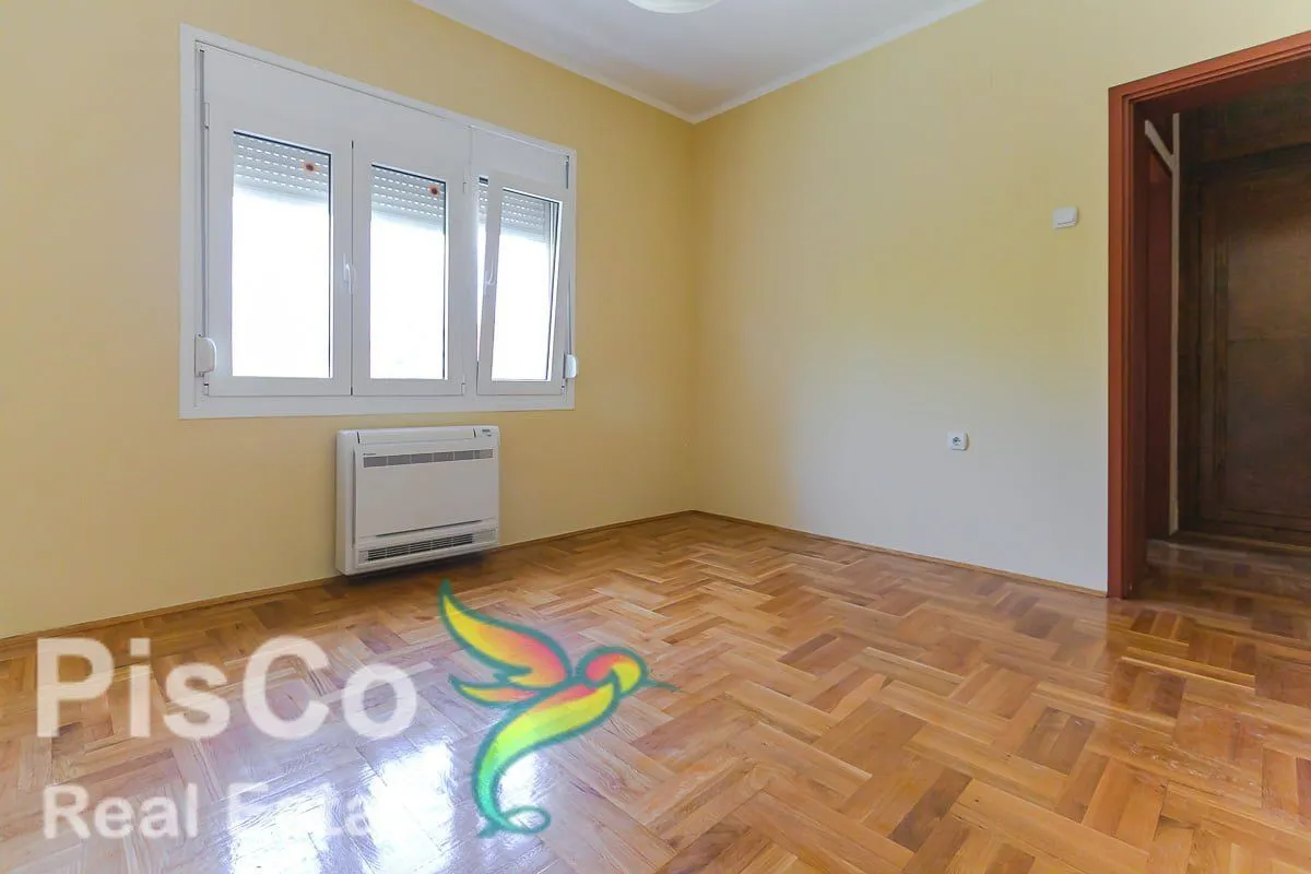 Izdavanje, kuća, 150m², Zabjelo, Podgorica