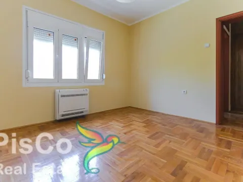 Izdavanje, kuća, 150m², Zabjelo, Podgorica - image 12