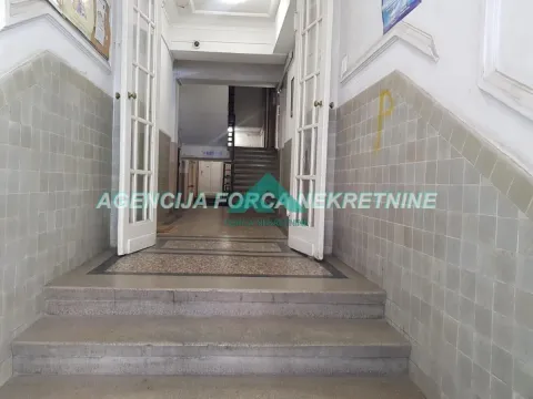 Rent, office space, 40m², Savski Venac, Beograd - image 12