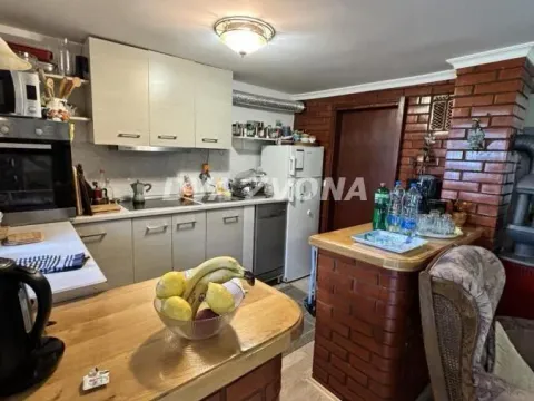 Prodaja, kuća, 150m², Sremska Kamenica, Petrovaradin - image 9