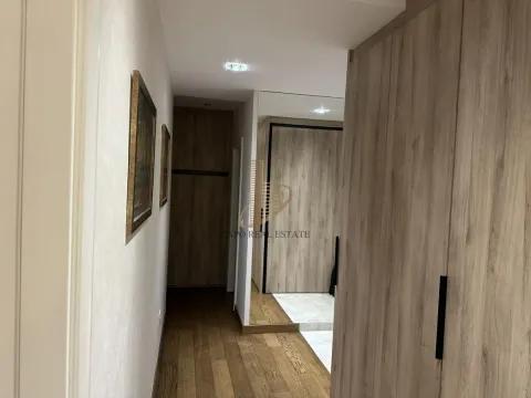 Prodaja, četvorosoban stan, 115m², Južni Bulevar, Vračar Sve Podlokacije - image 11