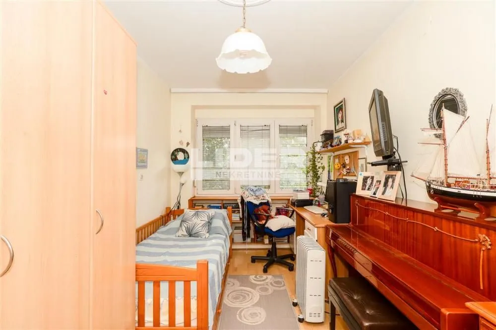 Sale, four bedroom apartment, 99m², Botanička Bašta, Palilula Sve Podlokacije
