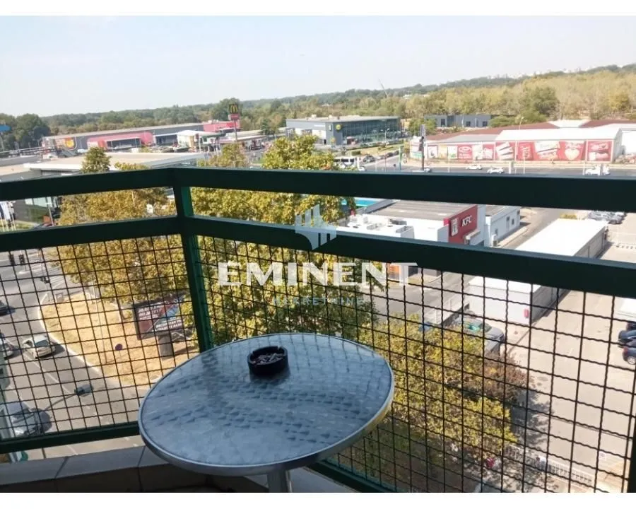 Izdavanje, trosoban stan, 68m², Čukarica, Beograd