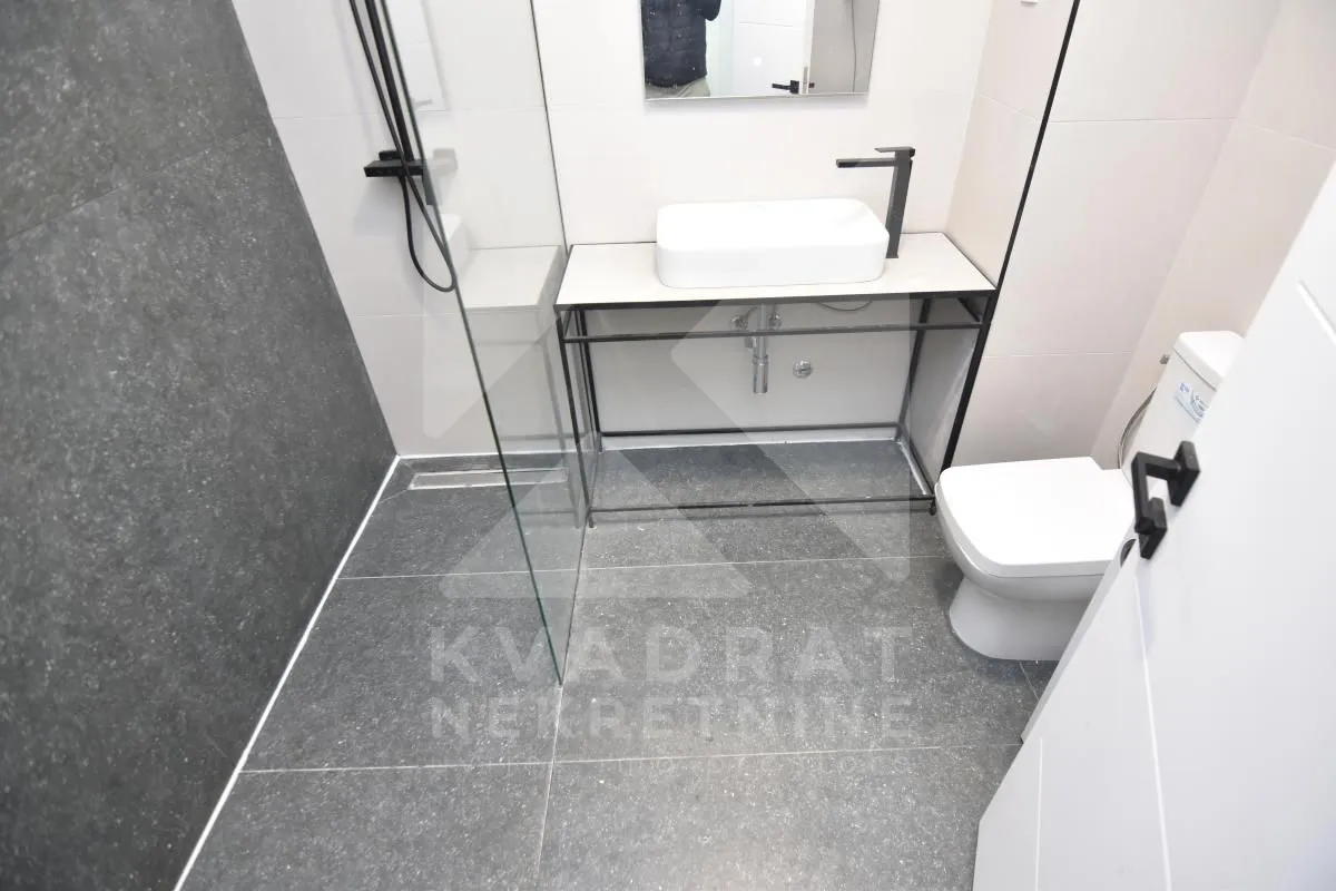 Rent, two bedroom apartment, 79m², Momišići, Podgorica