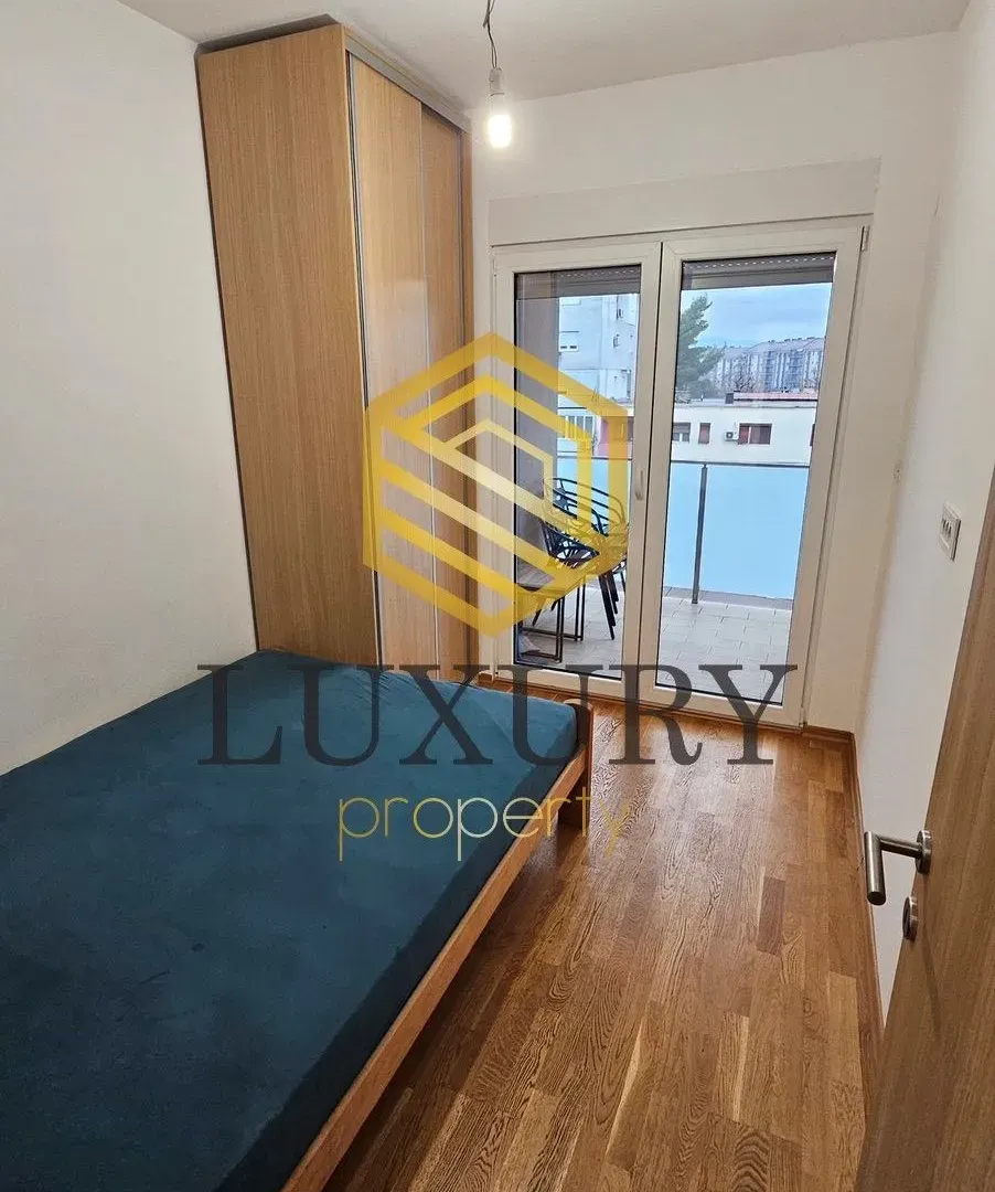 Prodaja, jednosoban stan, 33m², Pobrežje, Podgorica