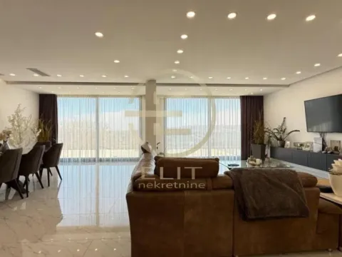 Prodaja, kuća, 173m², Sremska Kamenica, Petrovaradin - image 3