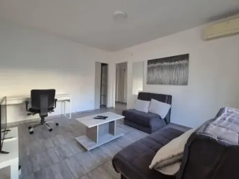 Izdavanje, jednosoban stan, 29m², Stari Grad, Beograd - image 3