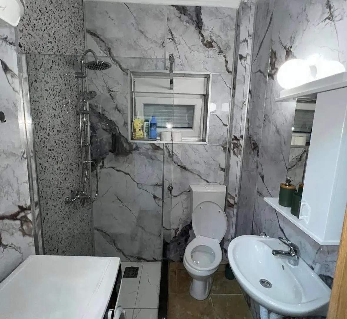 Rent, two bedroom apartment, 60m², Podkošljun, Budva