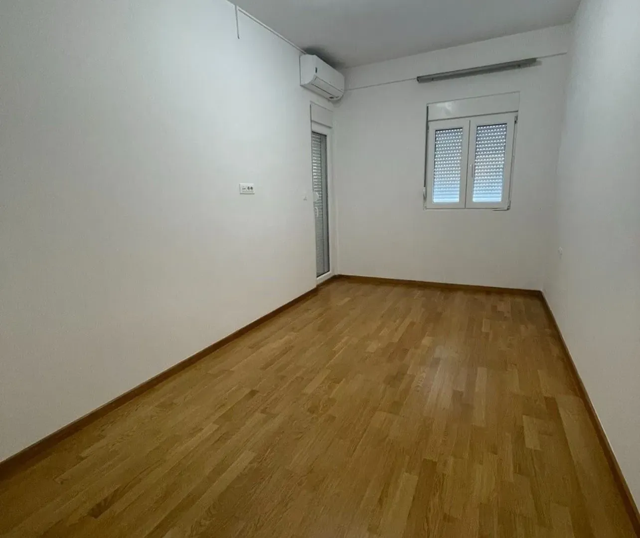 Rent, two bedroom apartment, 74m², Stari Aerodrom, Podgorica