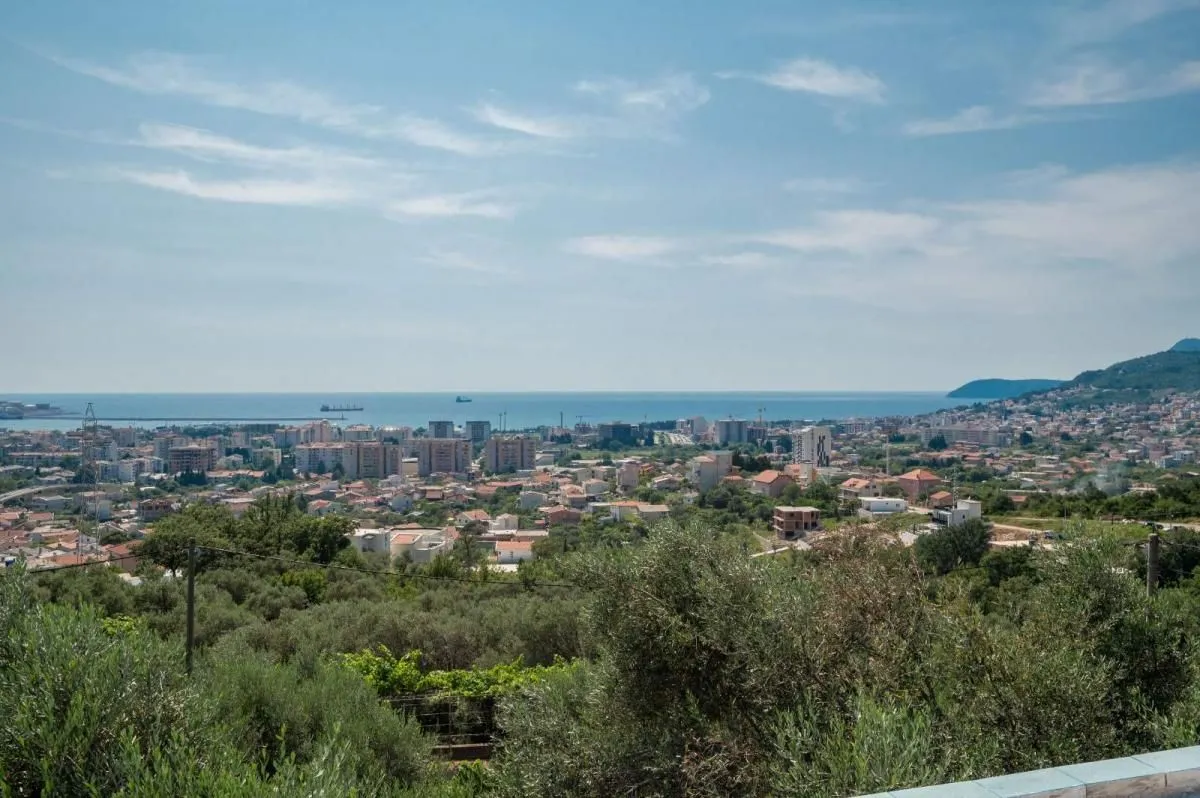 Prodaja, kuća, 154m², Bar, Crna Gora
