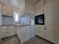 Izdavanje, stan, 58m², Centar, Podgorica - image 4