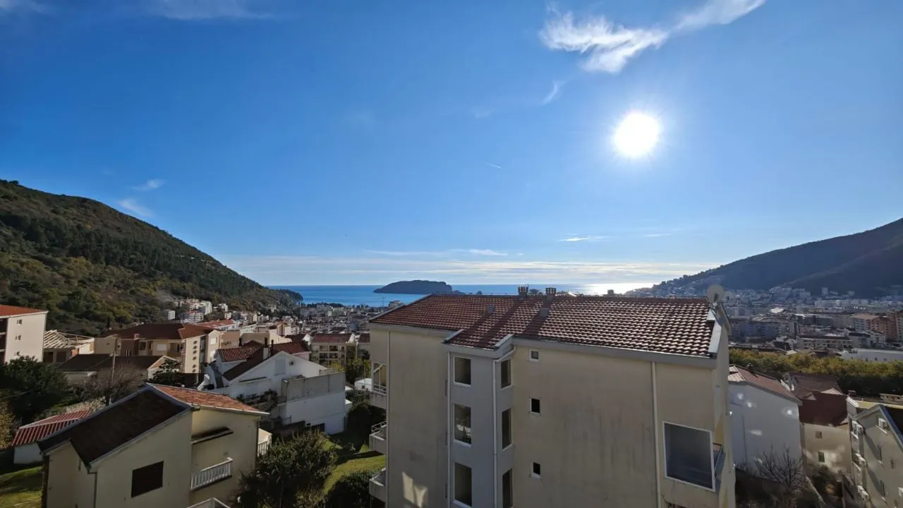 Sale, one bedroom apartment, 61m², Lazi, Budva
