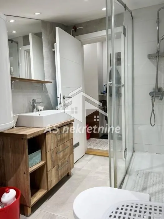 Rent, two bedroom apartment, 50m², Denkova Basta, Zvezdara Sve Podlokacije