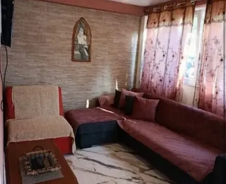 Izdavanje, jednosoban stan, 50m², Mrčevac, Tivat - image 2