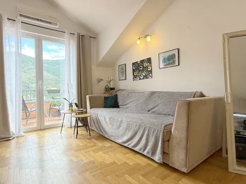 Prodaja, dvosoban stan, 66m², Dobrota, Kotor - image 2