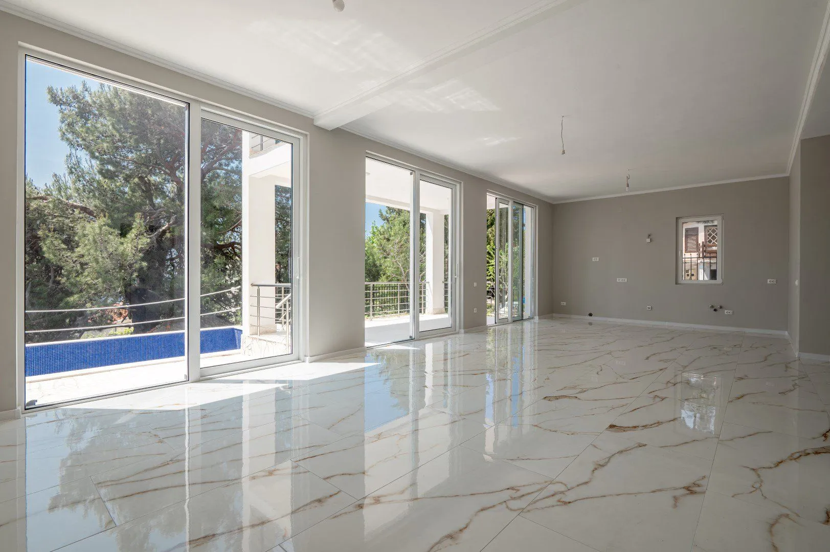 Sale, house, 210m², Zeleni Pojas, Bar