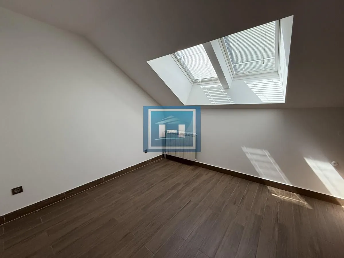 Prodaja, jednosoban stan, 77m², Vašarište, Jagodina
