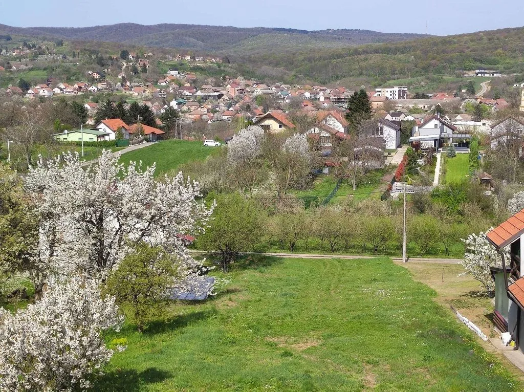 Prodaja, plac, 813m², Irig, Srbija