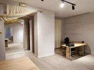 Izdavanje, poslovni prostor, 80m², Centar, Podgorica - image 9