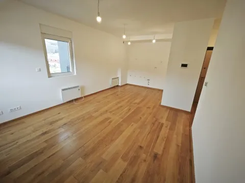 Prodaja, jednosoban stan, 42m², Kolašin, Crna Gora - image 3